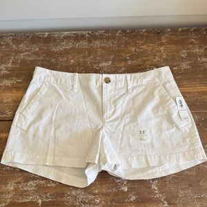 NWT Women's White Casual Shorts Size 4